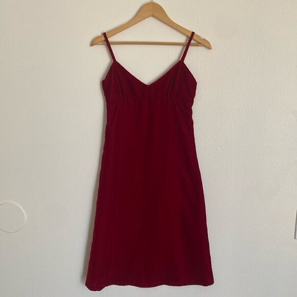 Zara Red Velvet 90's Style Mini Dress Size Medium - Picture 2 of 11
